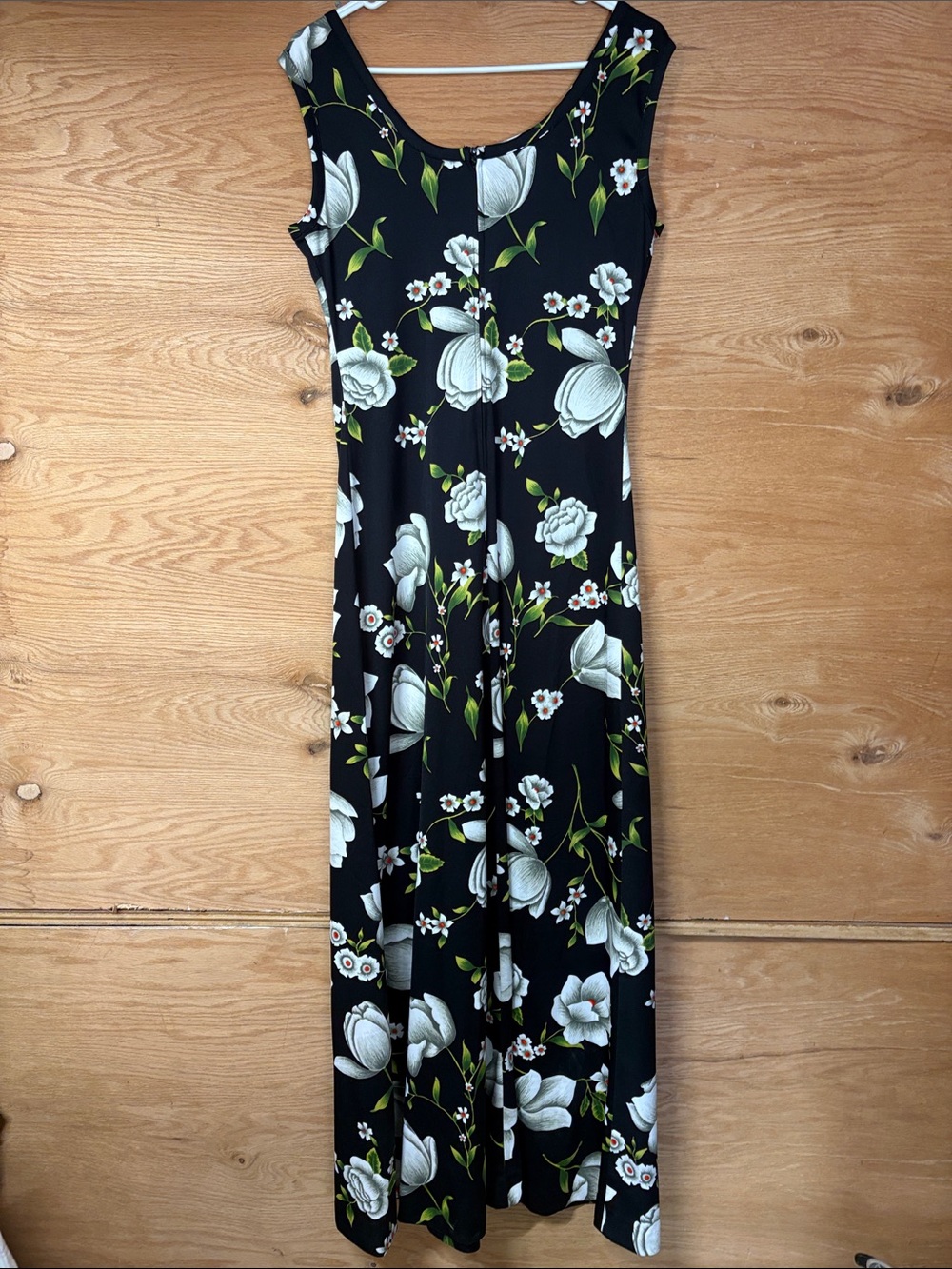 Black Floral Maxi Dress with White Flower Print - Picture 3 of 5